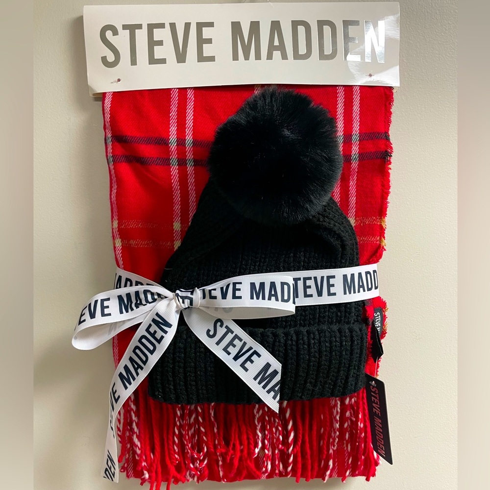 Steve Madden Hat & Scarf Set.